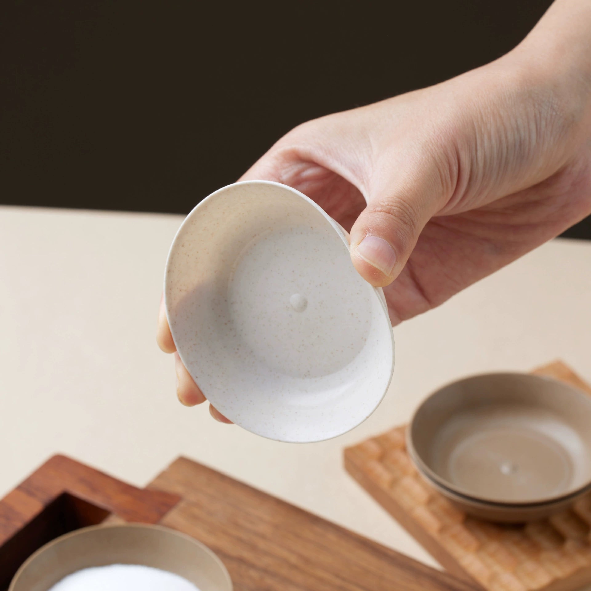 Disposable Rice Husk Sauce Dishes - Eco-Friendly Thickened Food Grade Condiment Plates | 2800/Case